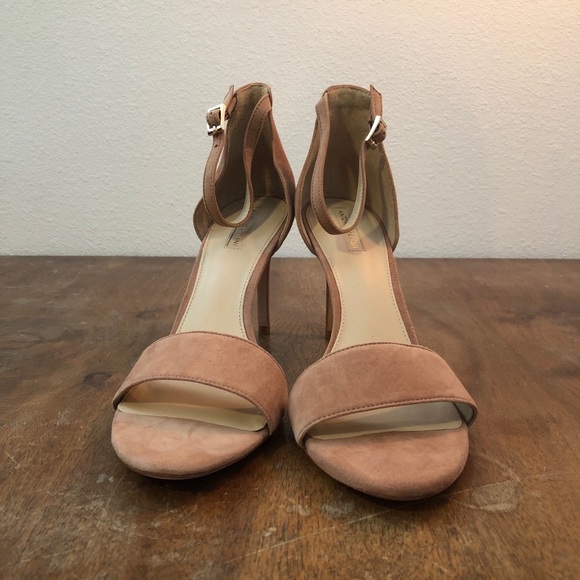 Antonio Melani Strappy Suede Heel 11 - Picture 2 of 6